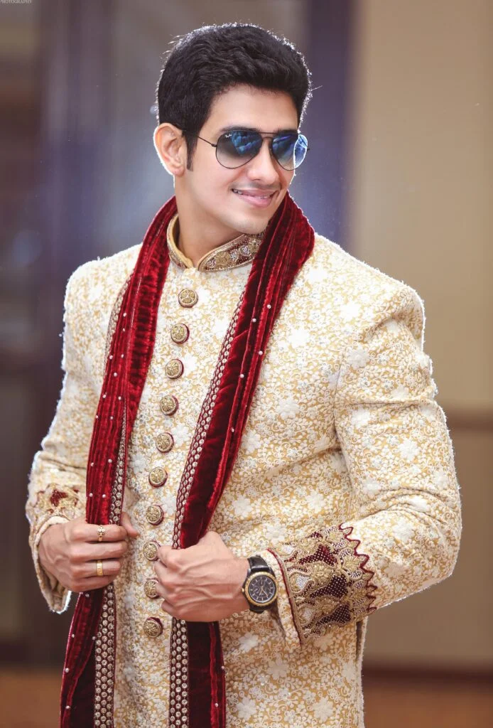 Dulha Photo poses for wedding
