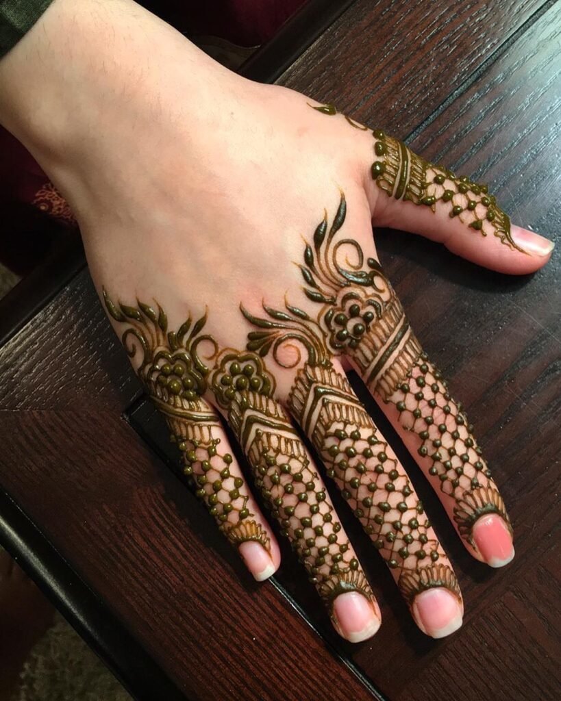 Pin by MADIHA on Pins by you | Mehndi designs for fingers, Finger mehendi  designs, Mehndi designs front hand